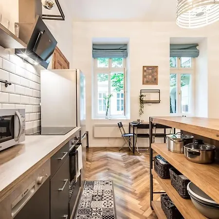 Apartament Krudy Gyula Stunning Fancy Downtown Spot With 2 Br