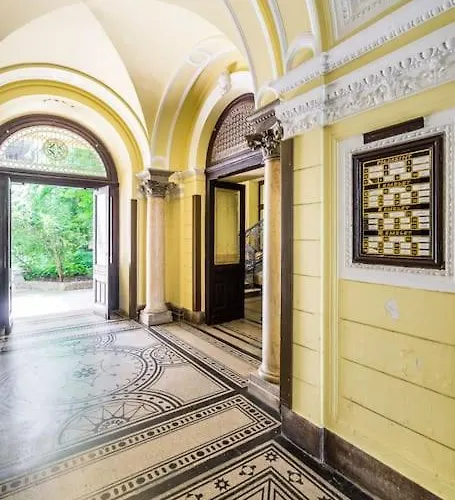 Krudy Gyula Stunning Fancy Downtown Spot With 2 Br